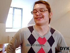 18 jaar, Dichtbij, Hd, Likken, Kut duiken, Tiener, Trio, Tieten likken