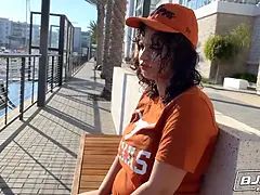 Grosse bite, Gros seins, Sucer une bite, Brunette brune, Hd, Fille latino, Seins naturels, Adolescente