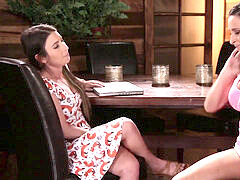 Serena Blair really want to lick Ashley Adams' cooter