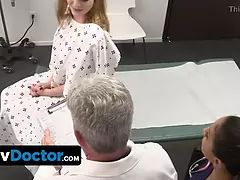 Sucer une bite, Médecin, Léchez, Monstre, Chatte, Tabou, Plan cul à trois, Uniforme