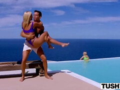 Blonde, Queue, 2 femmes 1 homme, Hard, Hd, Adolescente, Plan cul à trois, Nénés