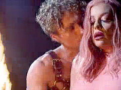 In den arsch, Blasen, Braunhaarige, Aufs gesicht abspritzen, Latex