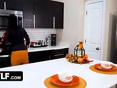 Gros cul, Gros seins, Sucer une bite, Tir de sperme, Hd, Mature, Monstre, Pov