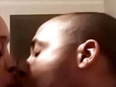 Leie, Arsch, Grosser arsch, Spermaladung, Schwanz, Hundestellung, Handjob, Ablutschen