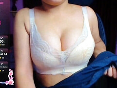 Gros cul, Gros seins, Fait maison, Indienne