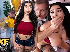 Culo grande, Tetas grandes, Mamada, Engañando, Corrida, Hd, Tatuaje, Trio