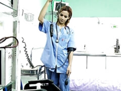 Блондинки, Большие дырки, Натуральные сиськи, Медсестра, Бритые, Соло, Сиськи, Игрушки