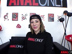 Анальный секс, Большой член, Большие сиськи, Брюнетки, Кончили внутрь, Собачьи, Милф, Бритые