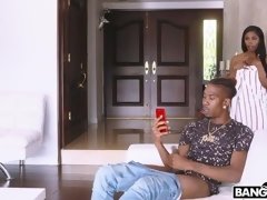 Culo grande, Tetas grandes, Negro, Morena, Lamidas, Masturbación, Perforación, Coño