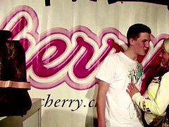 Grote lul, Duits, Logement