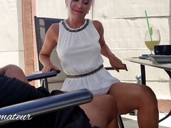 18 jahre, Grosse titten, Blondine, Verrückt, Handjob, Hardcore, Im freien, Nass