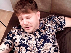 Amateur, Lécher le cul, Gros cul, Sucer une bite, Face assise, Hd, Lingerie, Nénés