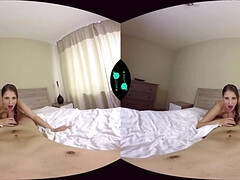 Gros seins, Brunette brune, Plantureuse, Rondelette, Éjaculation interne, Actrice du porno, Pov, Nénés