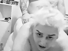 ぽっちゃり, デカパイ, フェラチオ, カップル, フランス人, お婆さん, 手コキする, 熟年