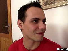 Блондинки, Минет, Бабушки, Зрелые, Милф, Мамочка, Натуральные сиськи, Реалити