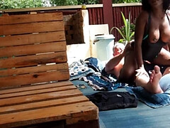 Afrikanisch, Arsch, Grosser arsch, Bikini, Schwarz, Hd, Im freien, Scherzbold