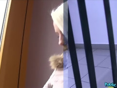 Amateur, Gros seins, Sucer une bite, En levrette, Branlette thaïlandaise, De plein air, Pov, Public