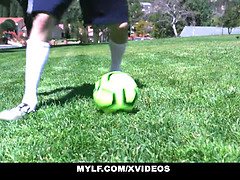 Большая жопа, Большие сиськи, Постарше, Семяизвержение, Милф, Мамочка, Кричащие, Мачеха