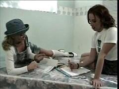 Geschnappt, Flotter dreier, Titten