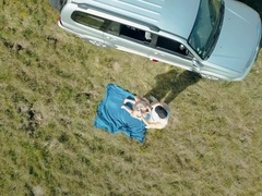 Enthousiasteling, Grote lul, Grote mammen, Pijpbeurt, Diep in de keel, Openbaar, Tiener, Tieten likken