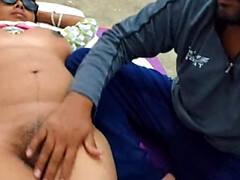 Universidad, Primera ves, Indio, Pezones, Desnudo, Al aire libre, Estudiante, Virgen