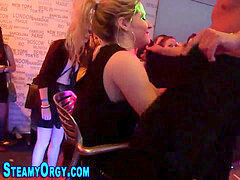 Amateur, Mamada, Cfnm, Europeo, Pajear, Orgía, Fiesta, Adolescente