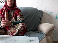Amateur, Arabe, Cocu, Interracial, Mère que j'aimerais baiser, Belle mère, Turc, Épouse