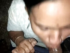 18 ans, Sucer une bite, Tromperie, Tir de sperme, Hd, Indienne, De plein air, Épouse