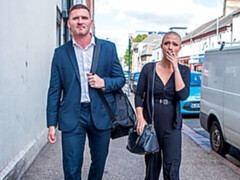 Arsch, Handjob, Küssen, Lecken, Rasiert, Kurzes haar, Entkleiden, Jungendliche (18+)