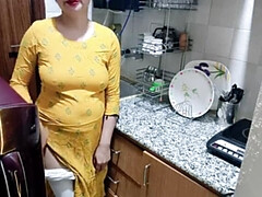 デカ尻, 言葉責め, Hd, インド人, キッチン, 淫乱熟女, 母, ヌード