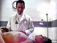 Sadomasochismus, Fesselspiele, Viele männer bespritzen eine frau, Fetisch, Gruppensex, Handjob, Hardcore, Schlampe
