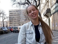 Grosse bite, Gros seins, Sucer une bite, Brunette brune, Tir de sperme, Allemand, Orgasme, Adolescente