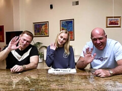 Grosser arsch, Grosse titten, Blasen, Hundestellung, Lecken, Zierlich, Dürr, Jungendliche (18+)