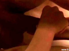 Enthousiasteling, Anaal, Aziatisch, Pijpbeurt, Erotisch, Handbeurt, Masseren, Rijpe lesbienne