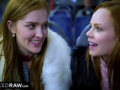 Stellung 69, Spermaladung, Schwanz, Lecken, Pornostars, Rotschopf, Flotter dreier, Titten