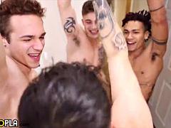 アナル, 舐める尻, イく瞬間, 顔射, ゲイ, ハードコア, なめる, ティーン