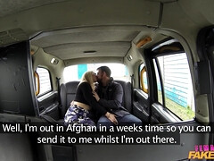 車, 浮気者, 顔射, 手コキする, なめる, オナニー, オマンコ, スパンキング