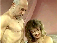 Corridas, Maduro, Orgasmo, Retro, Trio, Clasico