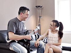 Минет, Поцелуи, Стринги