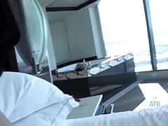 イマラチオ, フェティッシュ, 足コキ, 手コキする, Hd, ハメ撮り, 剃毛, タトゥー