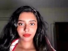 Thea Dsuuza Huge Cleavage Santas Girl (2025) Private App Hot Video - Indian