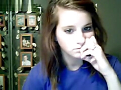 Amateur, Sucer une bite, Brunette brune, Plantureuse, Mignonne, Gorge profonde, Mamelons, Nénés