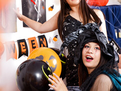 Brunette brune, Lesbienne, Actrice du porno, Rasée