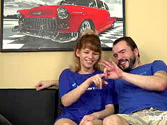 素人, フェラチオ, 茶髪の, カップル, チェコ, 手コキする, ガリガリ, ティーン