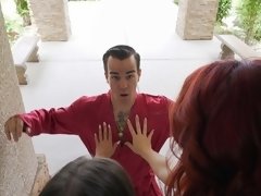 Grosser arsch, Küssen, Lesbisch, Massage, Masturbation, Milf, Muschi, Rotschopf