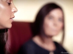 Блондинки, Колледж, Хд, Лесбиянка, Лизание, Натуральные сиськи, Киски, Реалити