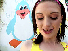 Anaal, Grote lul, Pijpbeurt, Bruinharig, Kokhalzen, Gapende