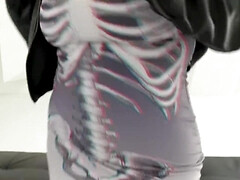 Enthousiasteling, Lieveling, Grote mammen, Pijpbeurt, Rondborstig, Natuurlijke tieten, Ruw, Tieten likken