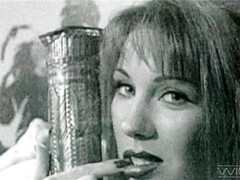 Culo grande, Tetas grandes, Mamada, Morena, Pajear, Lamidas, Madres para coger, Clasico