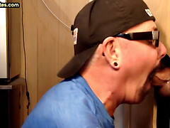 素人, フェラチオ, ゲイ, 手コキする, 熟年, ハメ撮り, タトゥー